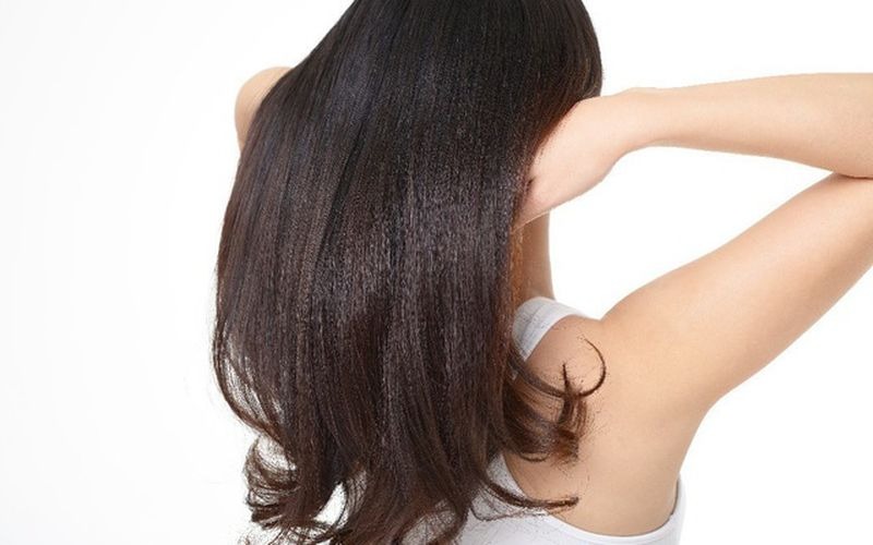 Ưu điểm của dầu gội thảo dược đối với tóc và da đầu